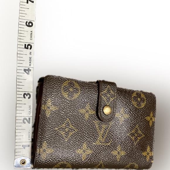 Louis Vuitton Monogram Wallet🔥Excellent Vintage Condition/Light Use🔥BEAUTIFUL! - Picture 4 of 17